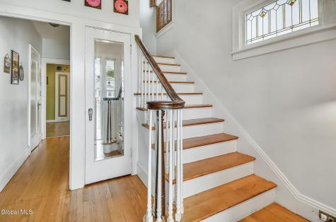 138 Cardinal Avenue Albany NY 12209