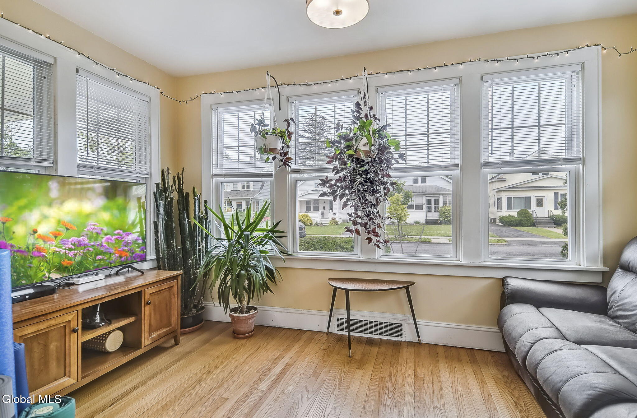 138 Cardinal Avenue Albany NY 12209