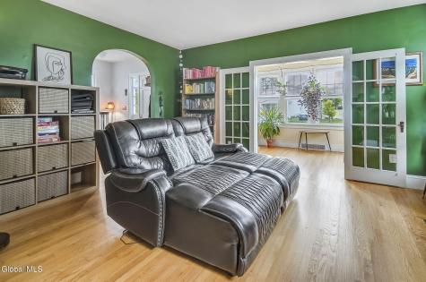 138 Cardinal Avenue Albany NY 12209