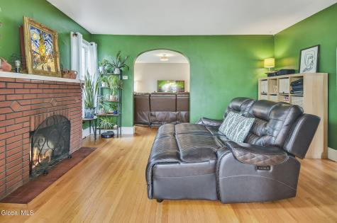 138 Cardinal Avenue Albany NY 12209