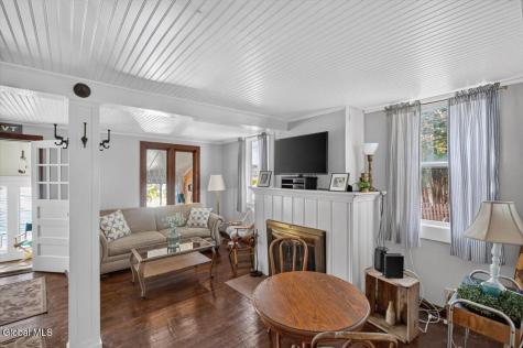 6356 Dorothys Way Cambridge NY 12816