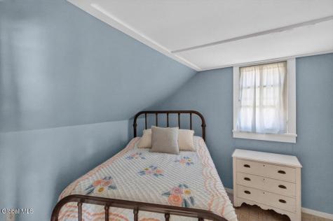 6356 Dorothys Way Cambridge NY 12816