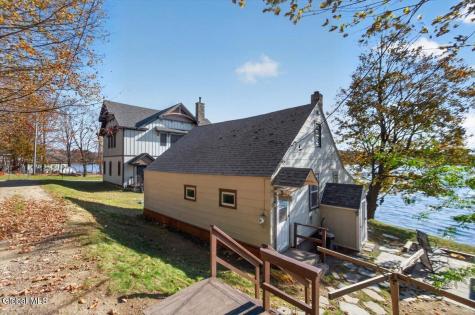 6356 Dorothys Way Cambridge NY 12816