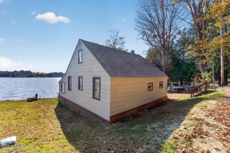 6356 Dorothys Way Cambridge NY 12816