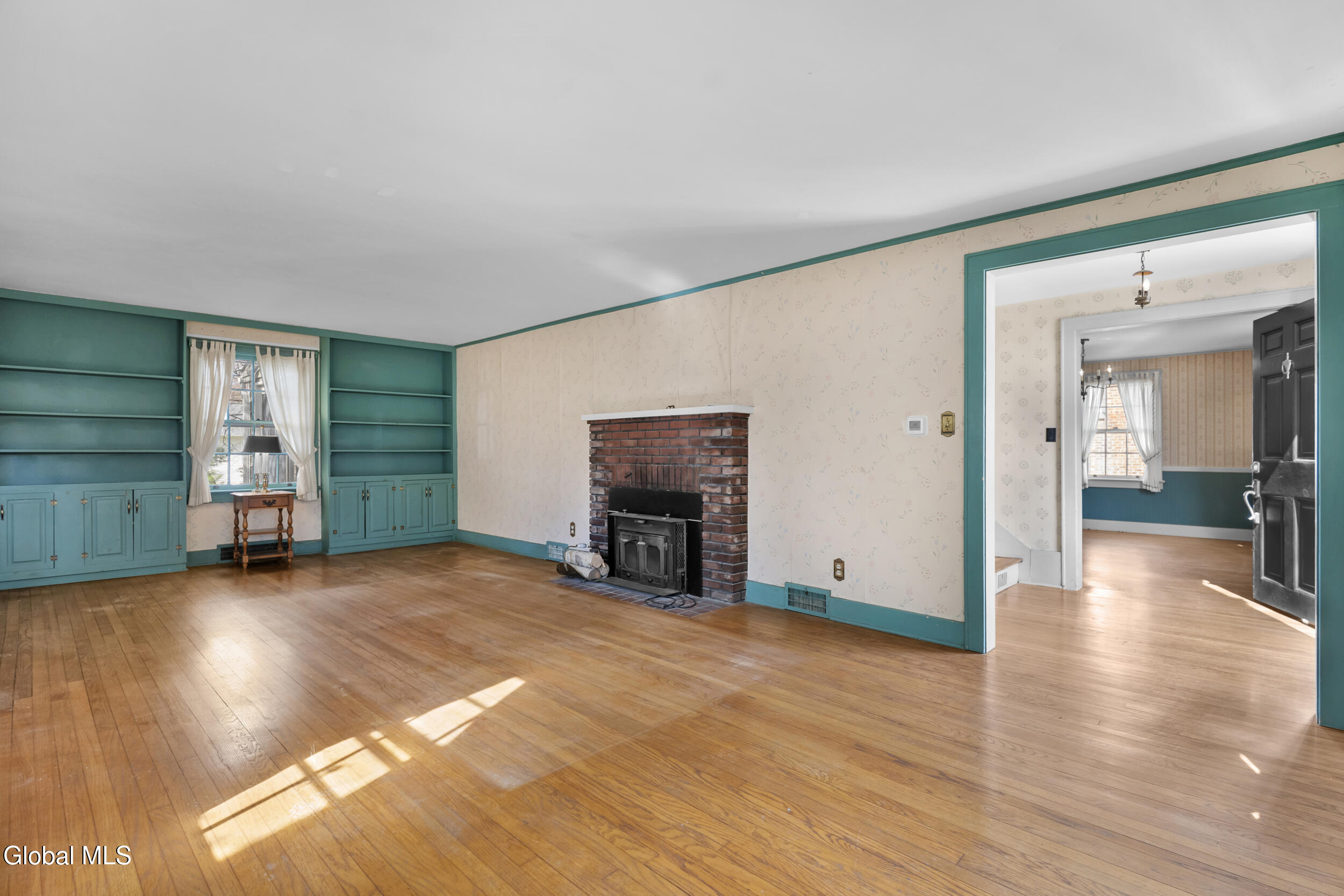 25 Forest Road Delmar NY 12054