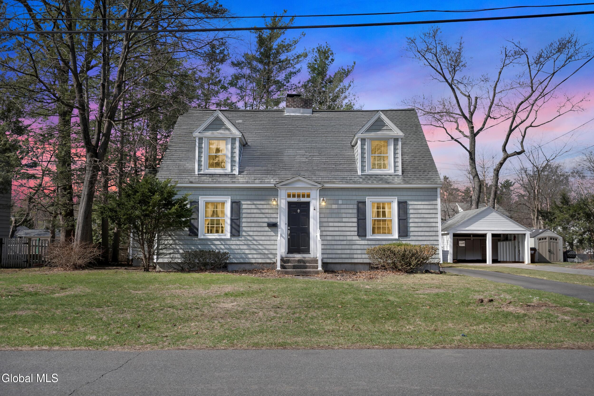 25 Forest Road Delmar NY 12054