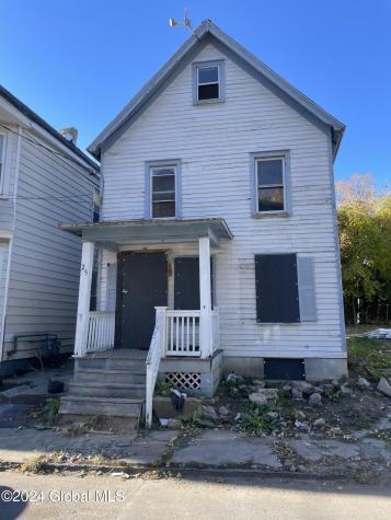 25 Moyston Street Schenectady NY 12307