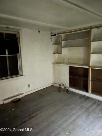 25 Moyston Street Schenectady NY 12307