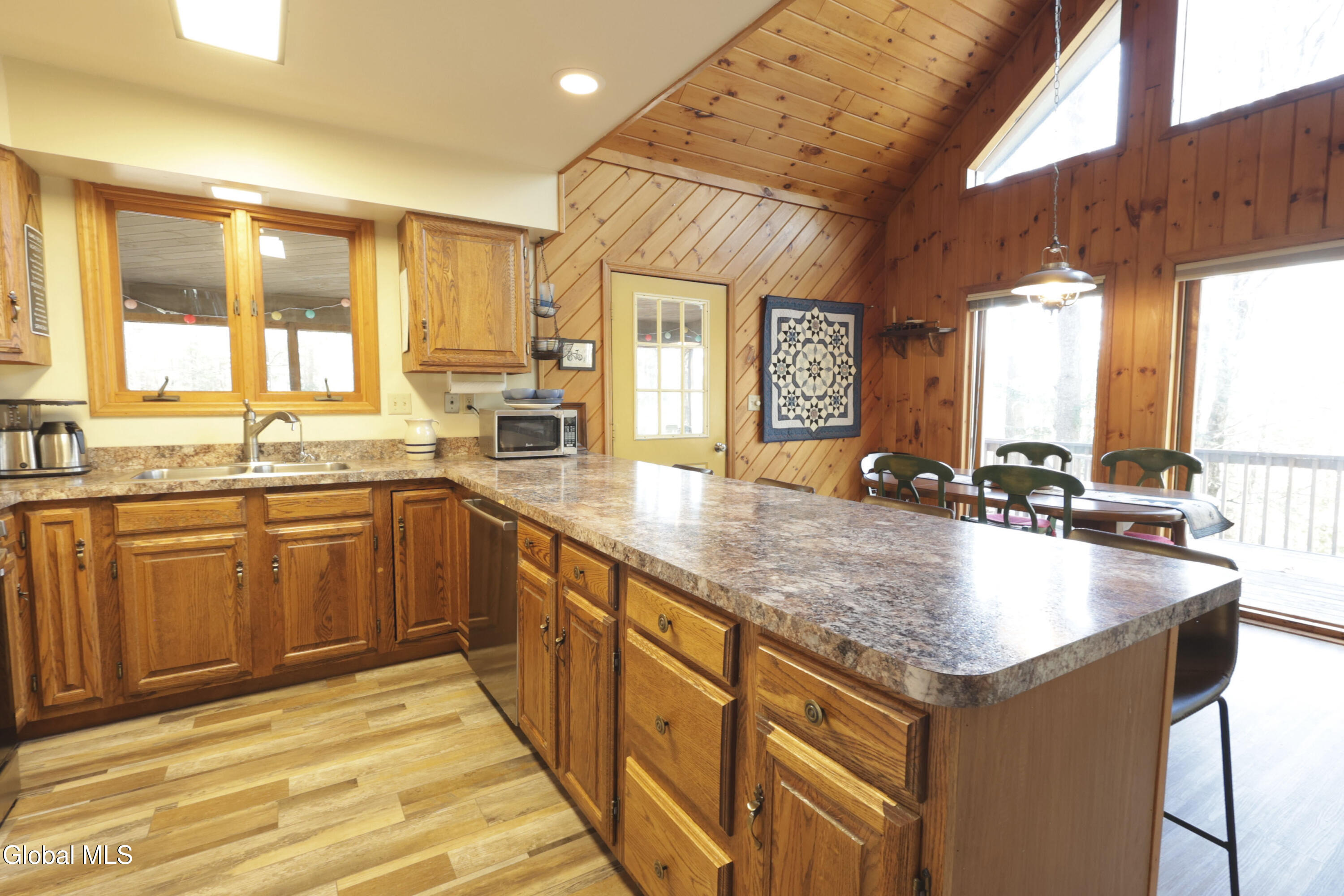 105 Pine Lane Adirondack NY 12808