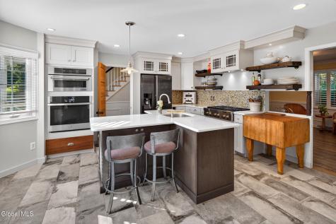 41 St Agnes Lane Albany NY 12211