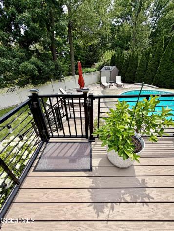 41 St Agnes Lane Albany NY 12211