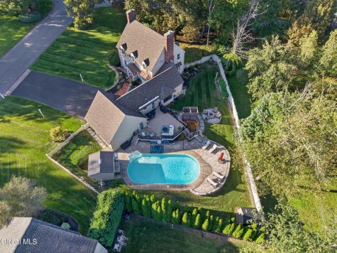 41 St Agnes Lane Albany NY 12211