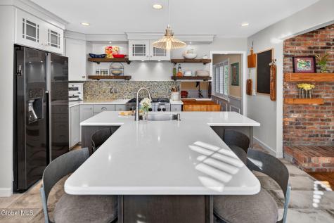41 St Agnes Lane Albany NY 12211
