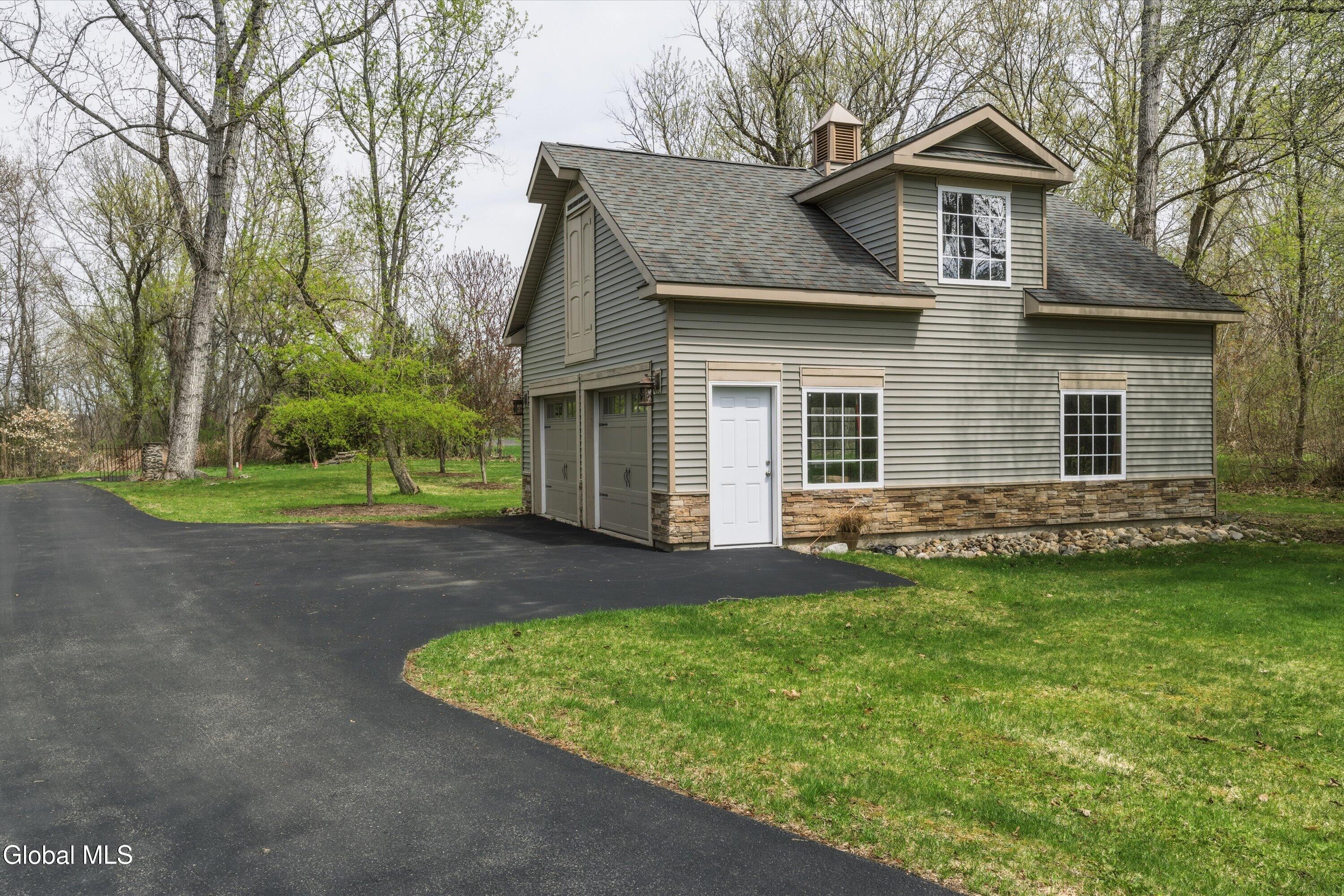 262 Old Post Road Ballston Spa NY 12020