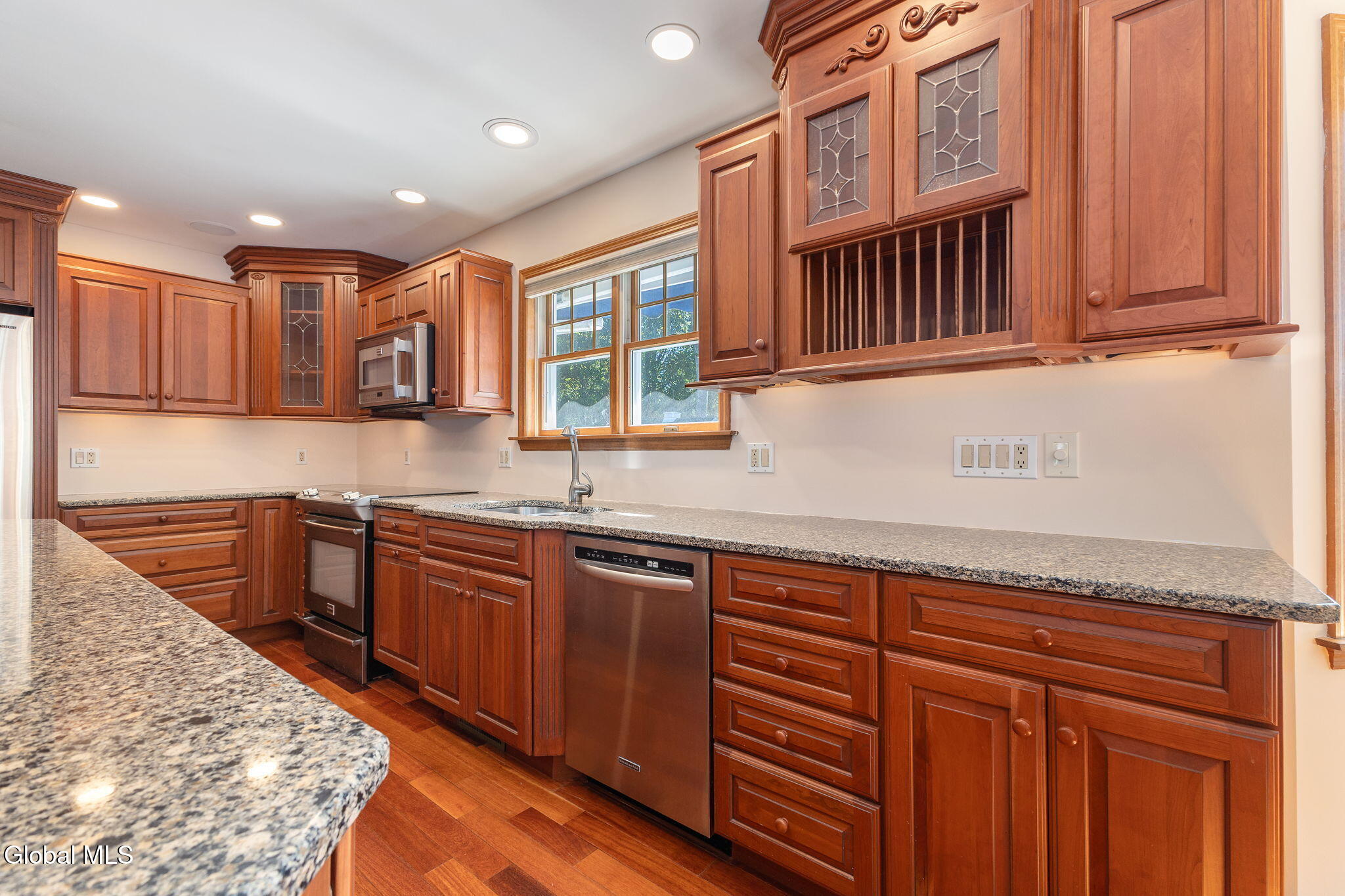 3079 New Williamsburg Drive Schenectady NY 12303