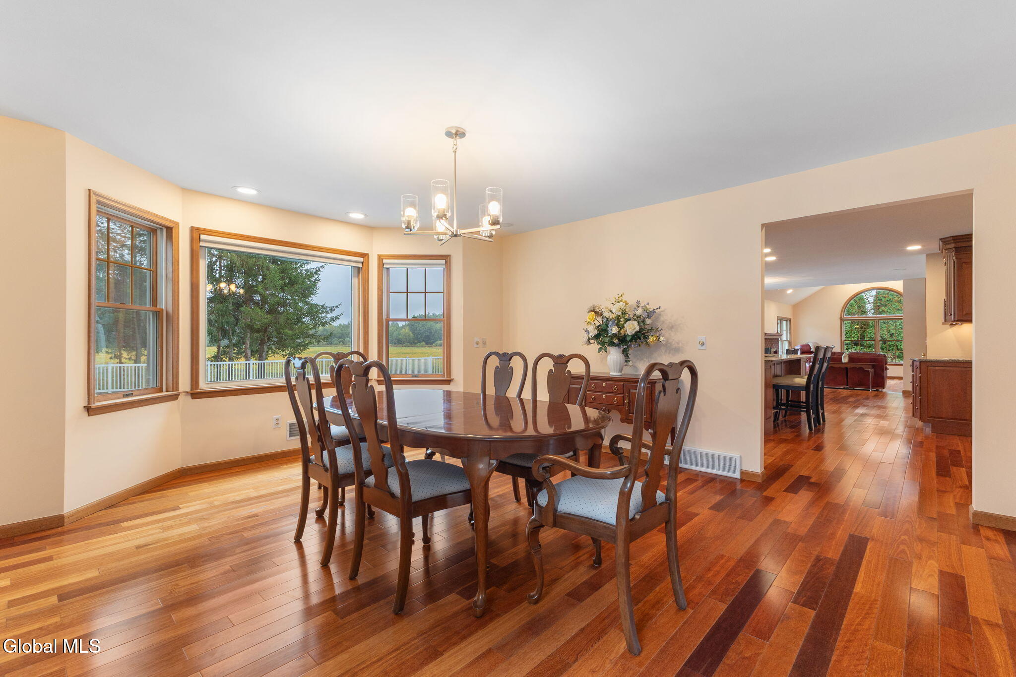 3079 New Williamsburg Drive Schenectady NY 12303