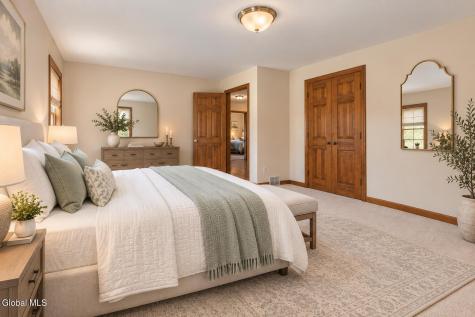 3079 New Williamsburg Drive Schenectady NY 12303