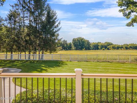 3079 New Williamsburg Drive Schenectady NY 12303