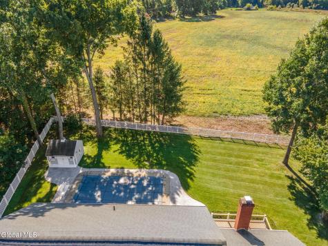 3079 New Williamsburg Drive Schenectady NY 12303