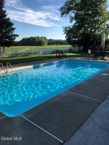 3079 New Williamsburg Drive Schenectady NY 12303