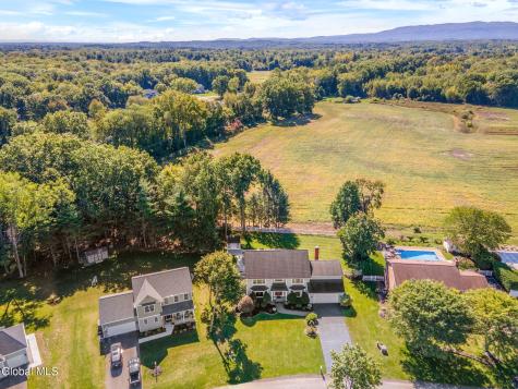 3079 New Williamsburg Drive Schenectady NY 12303