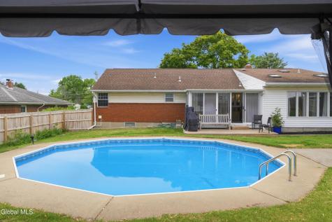 11 James Drive Loudonville NY 12211