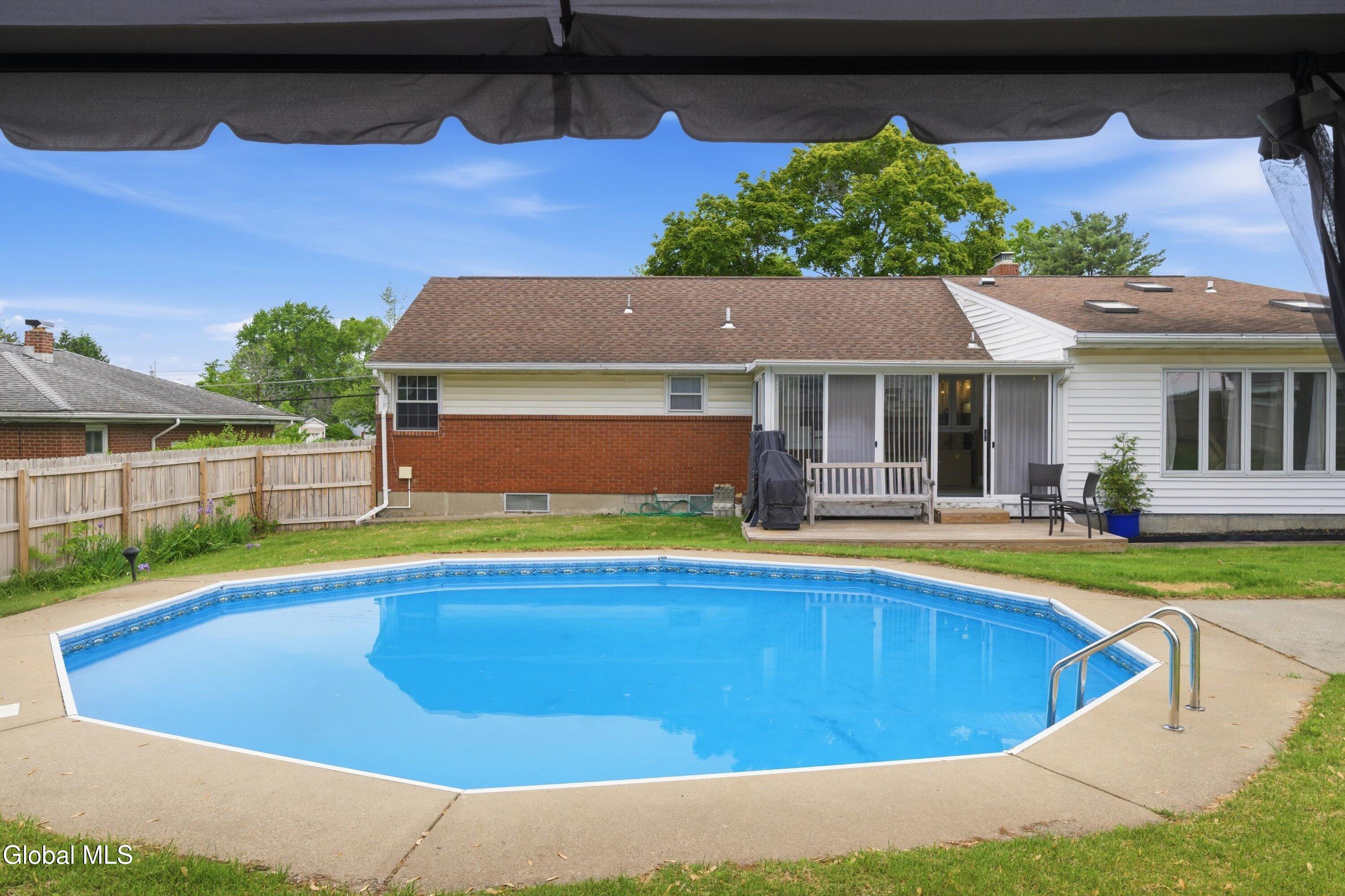11 James Drive Loudonville NY 12211