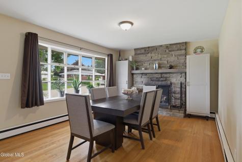 11 James Drive Loudonville NY 12211