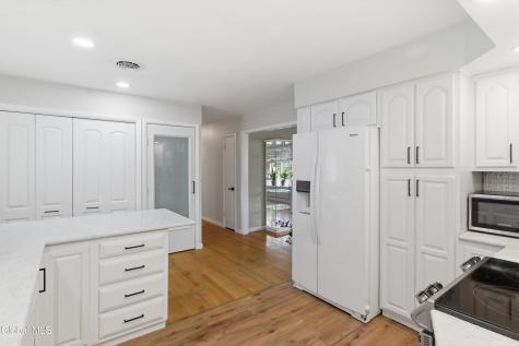 11 James Drive Loudonville NY 12211