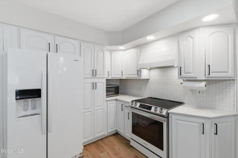 11 James Drive Loudonville NY 12211