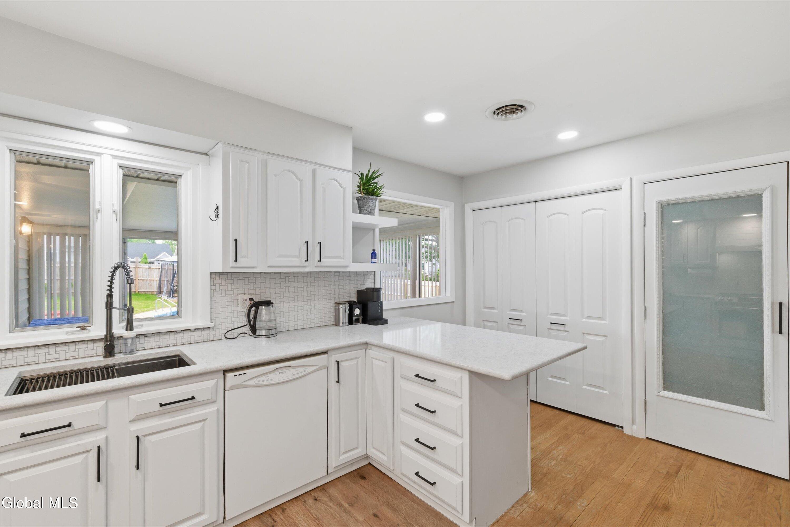 11 James Drive Loudonville NY 12211
