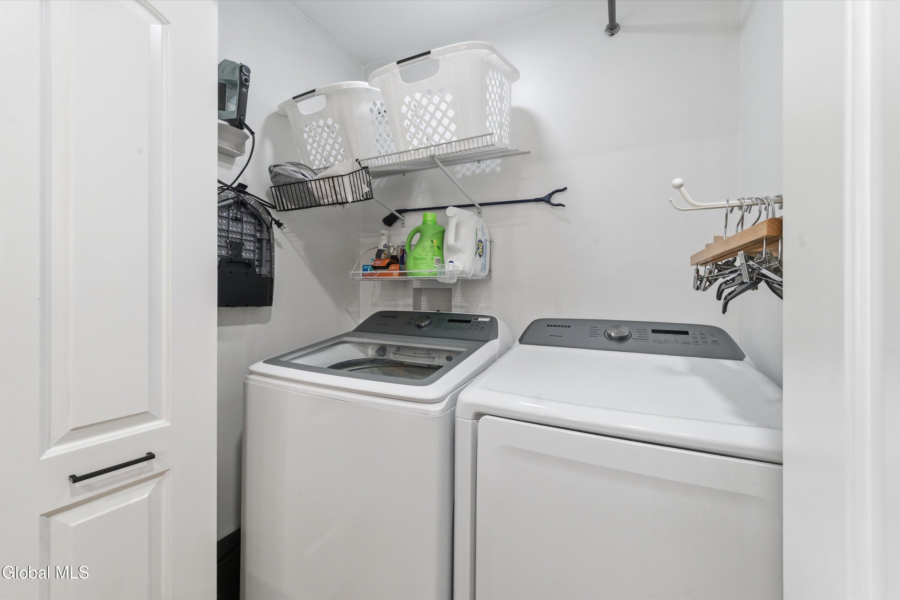 11 James Drive Loudonville NY 12211