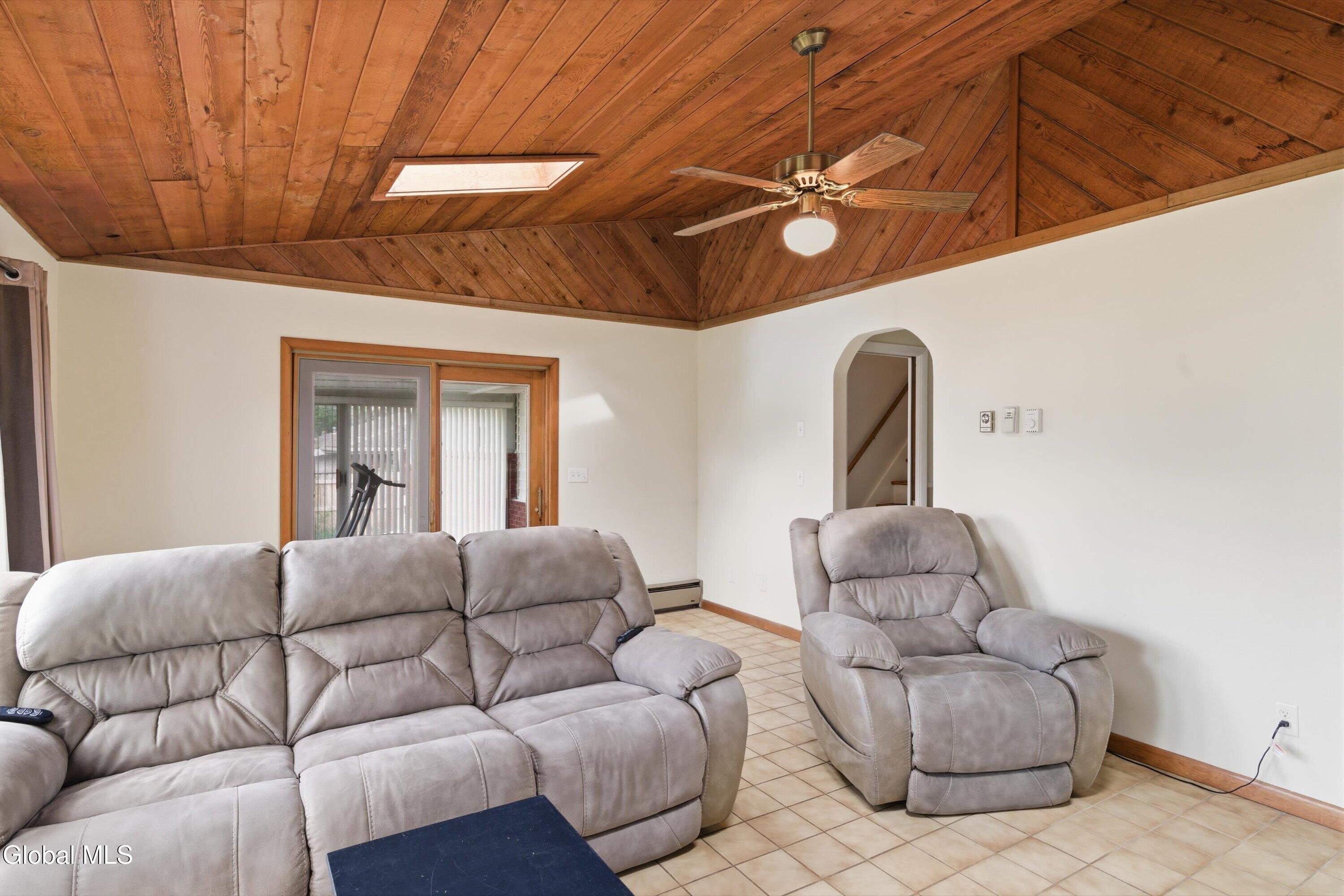 11 James Drive Loudonville NY 12211