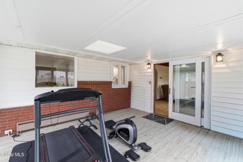 11 James Drive Loudonville NY 12211