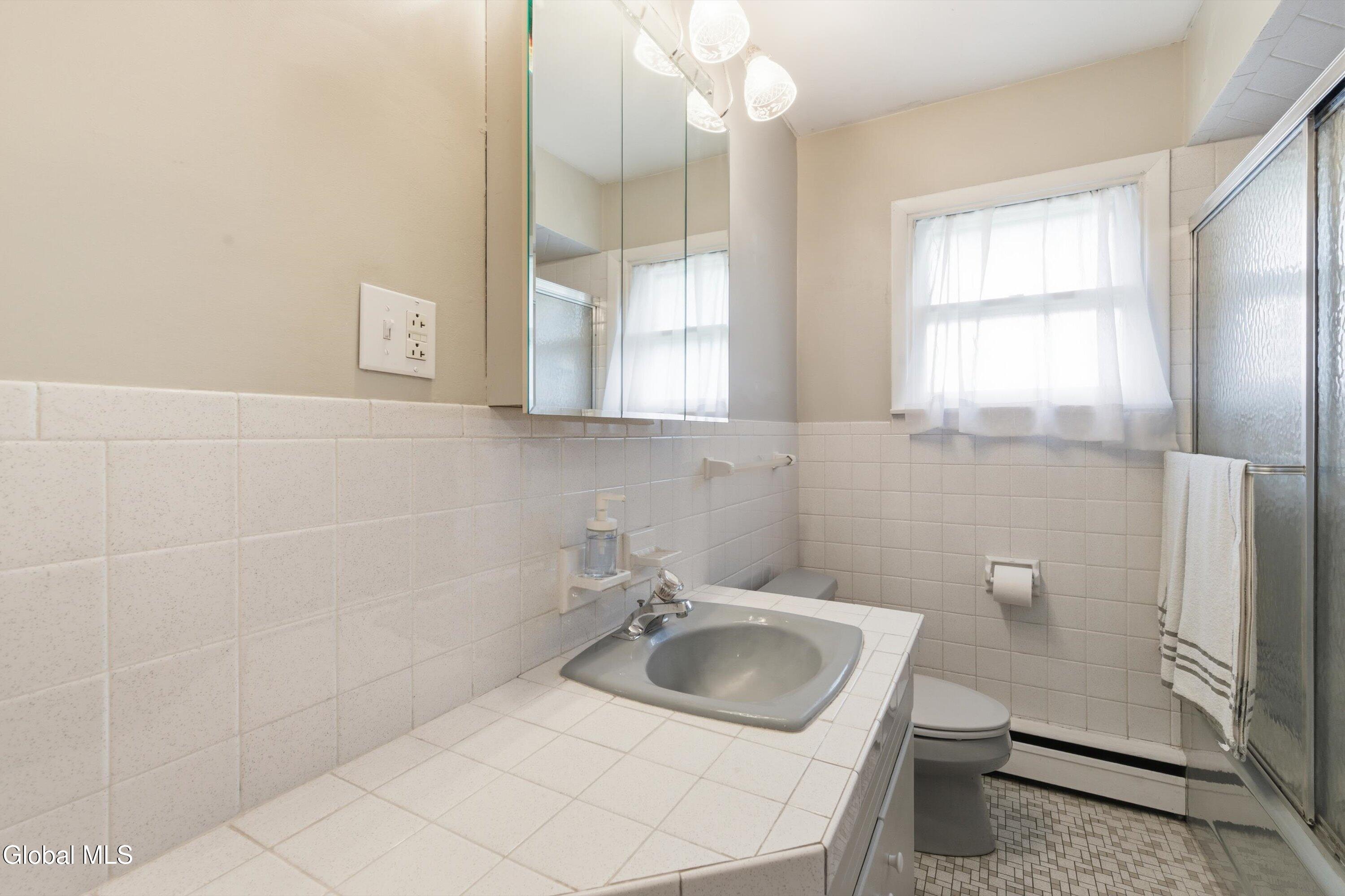 11 James Drive Loudonville NY 12211