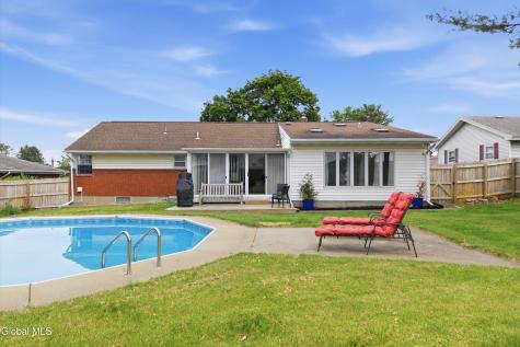 11 James Drive Loudonville NY 12211
