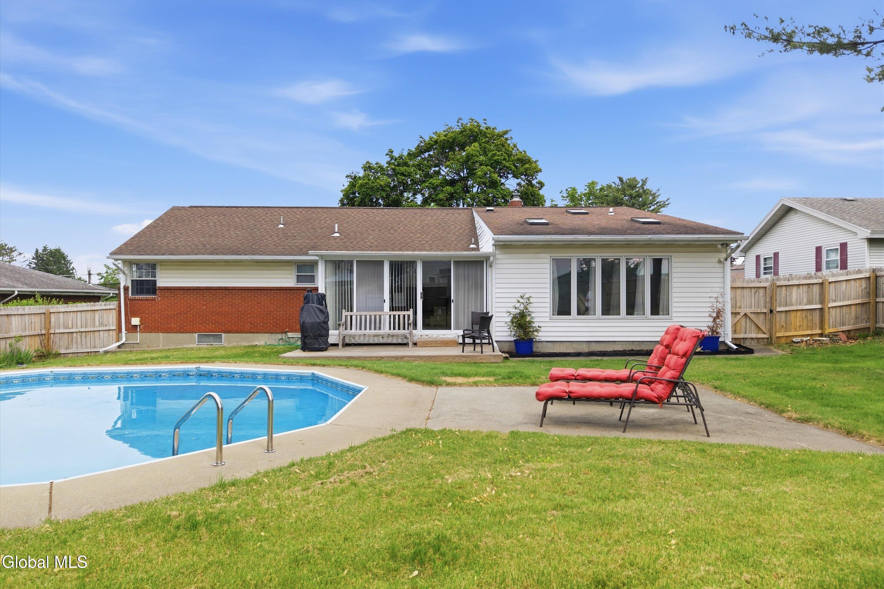 11 James Drive Loudonville NY 12211