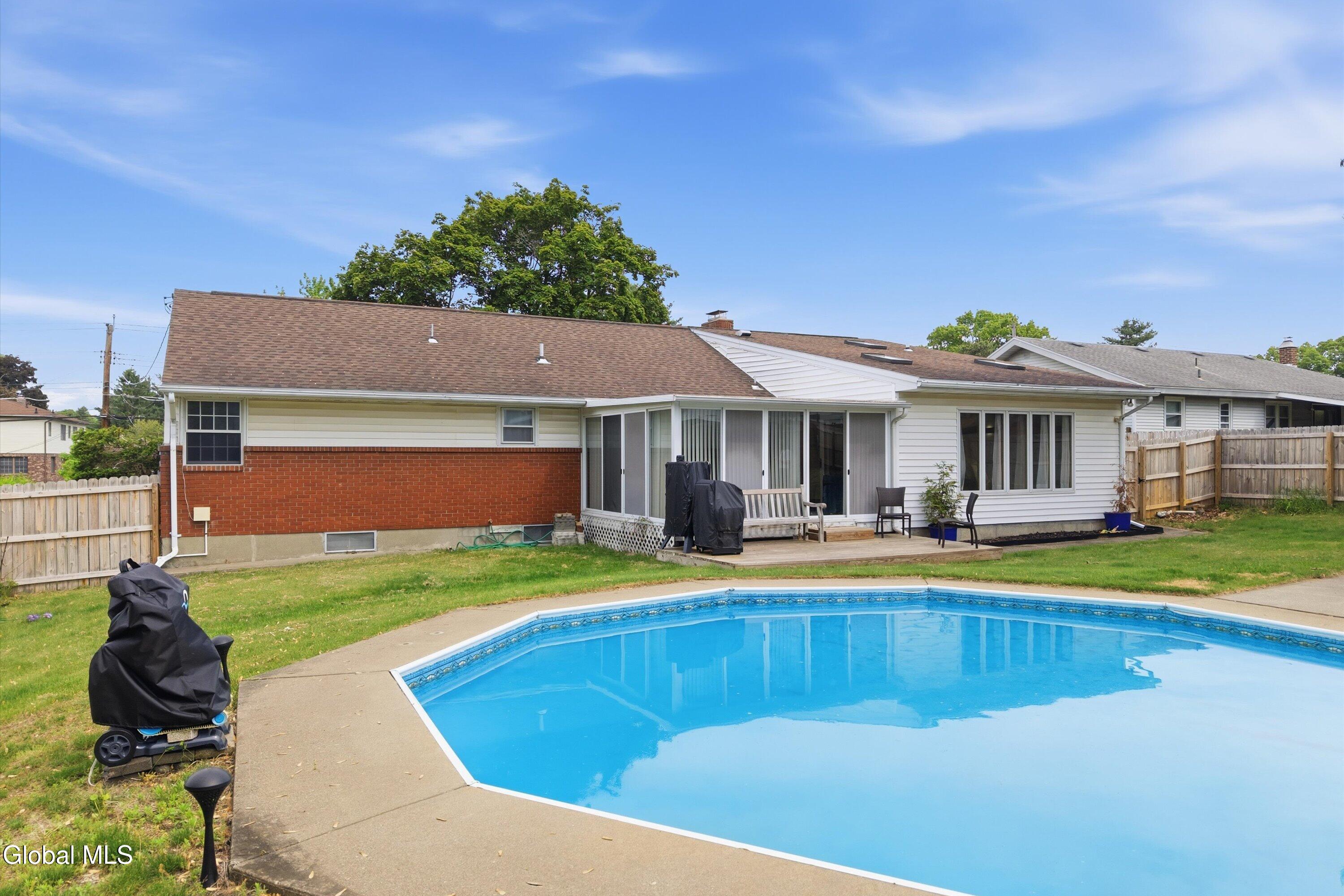 11 James Drive Loudonville NY 12211