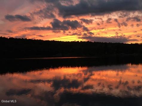 26 O'hanlon Lane East Berne NY 12059