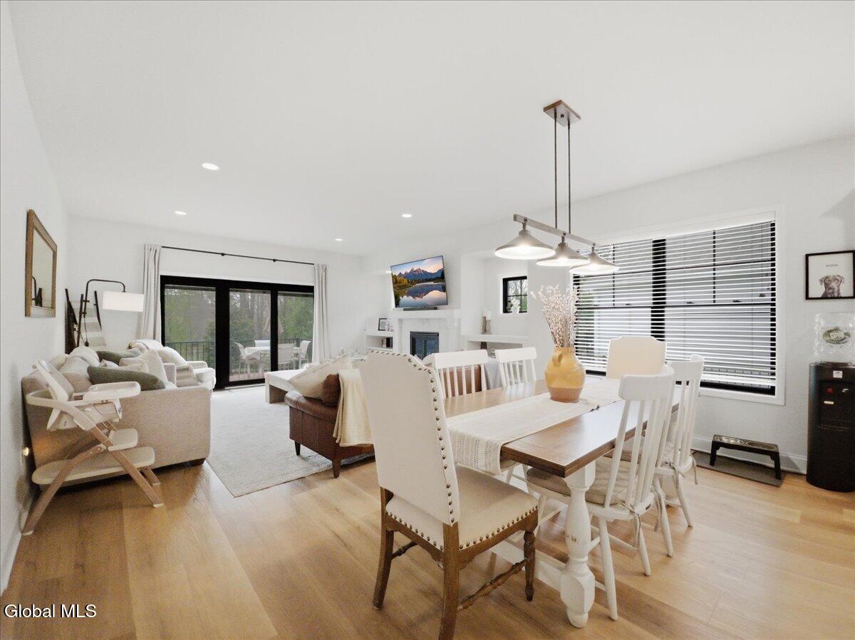 43 Bradley Circle Halfmoon NY 12065