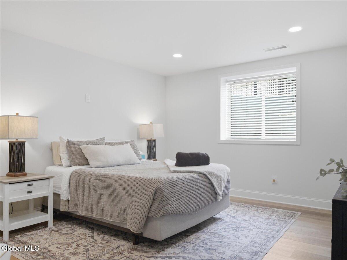 43 Bradley Circle Halfmoon NY 12065