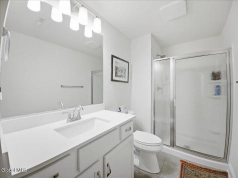 43 Bradley Circle Halfmoon NY 12065