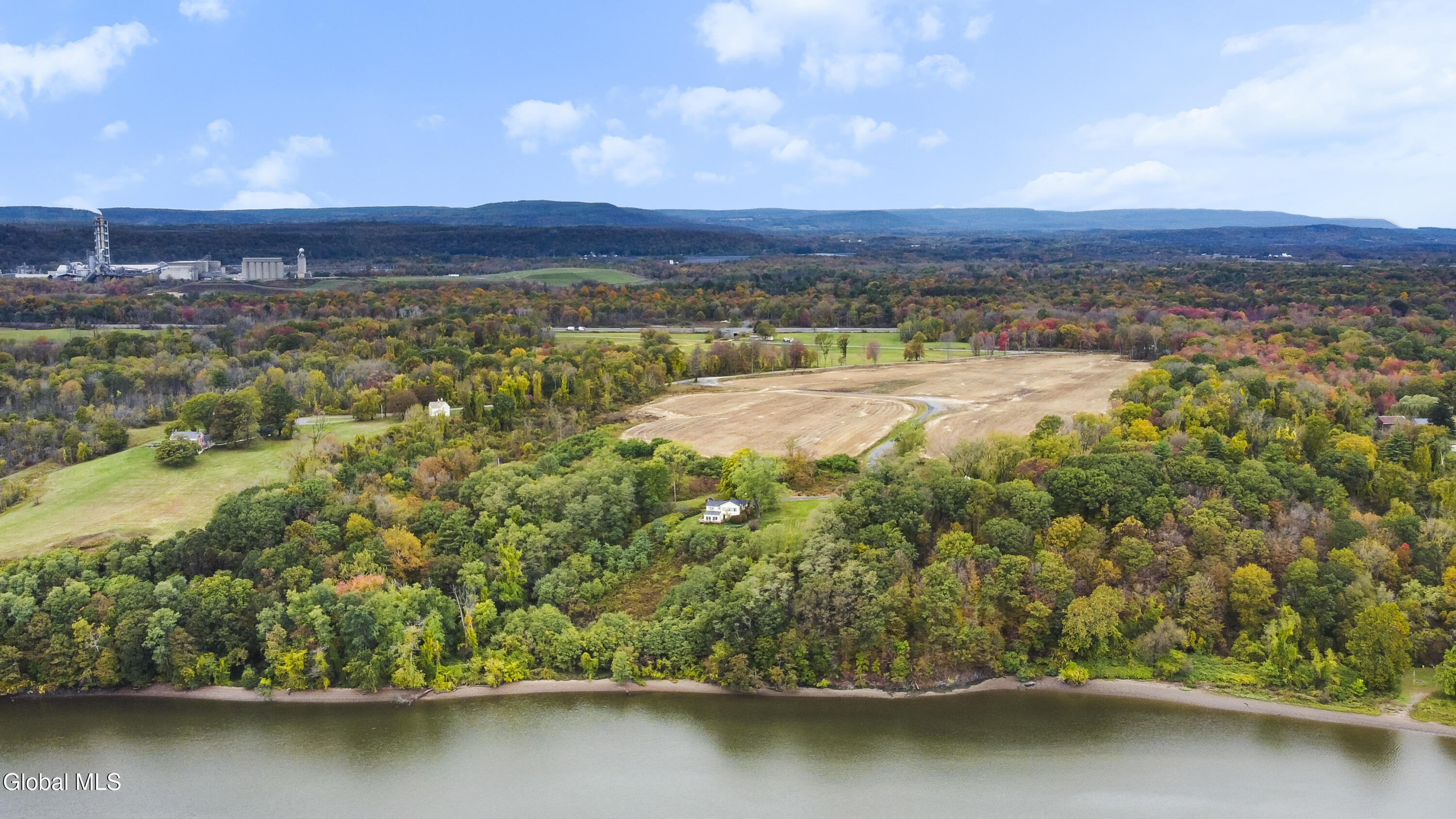 47 Bronk Road Selkirk NY 12158