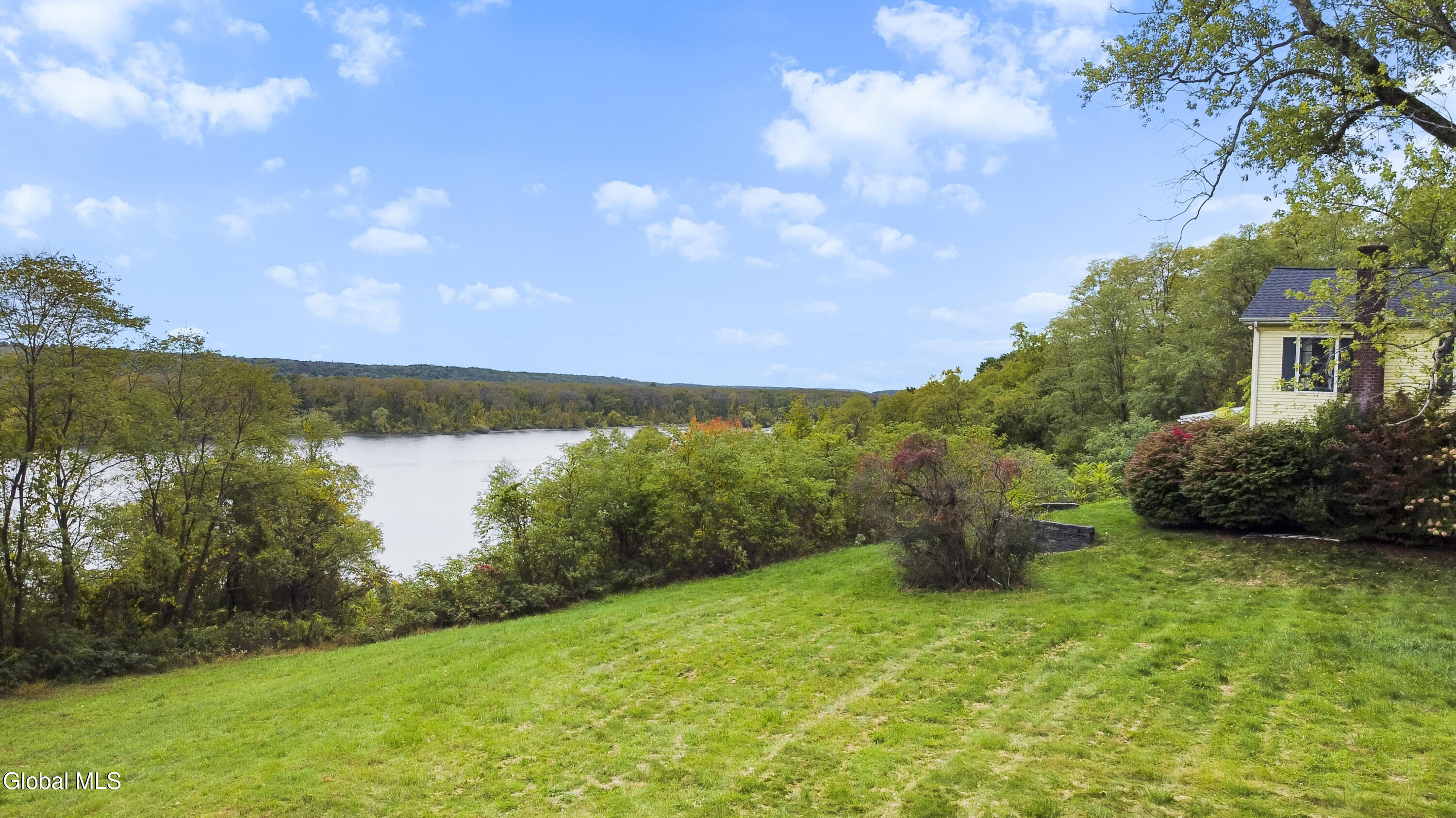 47 Bronk Road Selkirk NY 12158