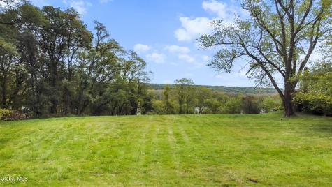 47 Bronk Road Selkirk NY 12158