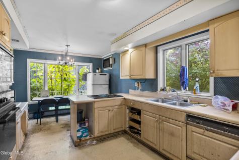 47 Bronk Road Selkirk NY 12158