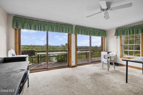 47 Bronk Road Selkirk NY 12158