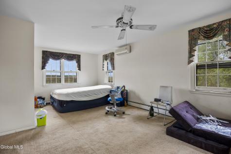 47 Bronk Road Selkirk NY 12158
