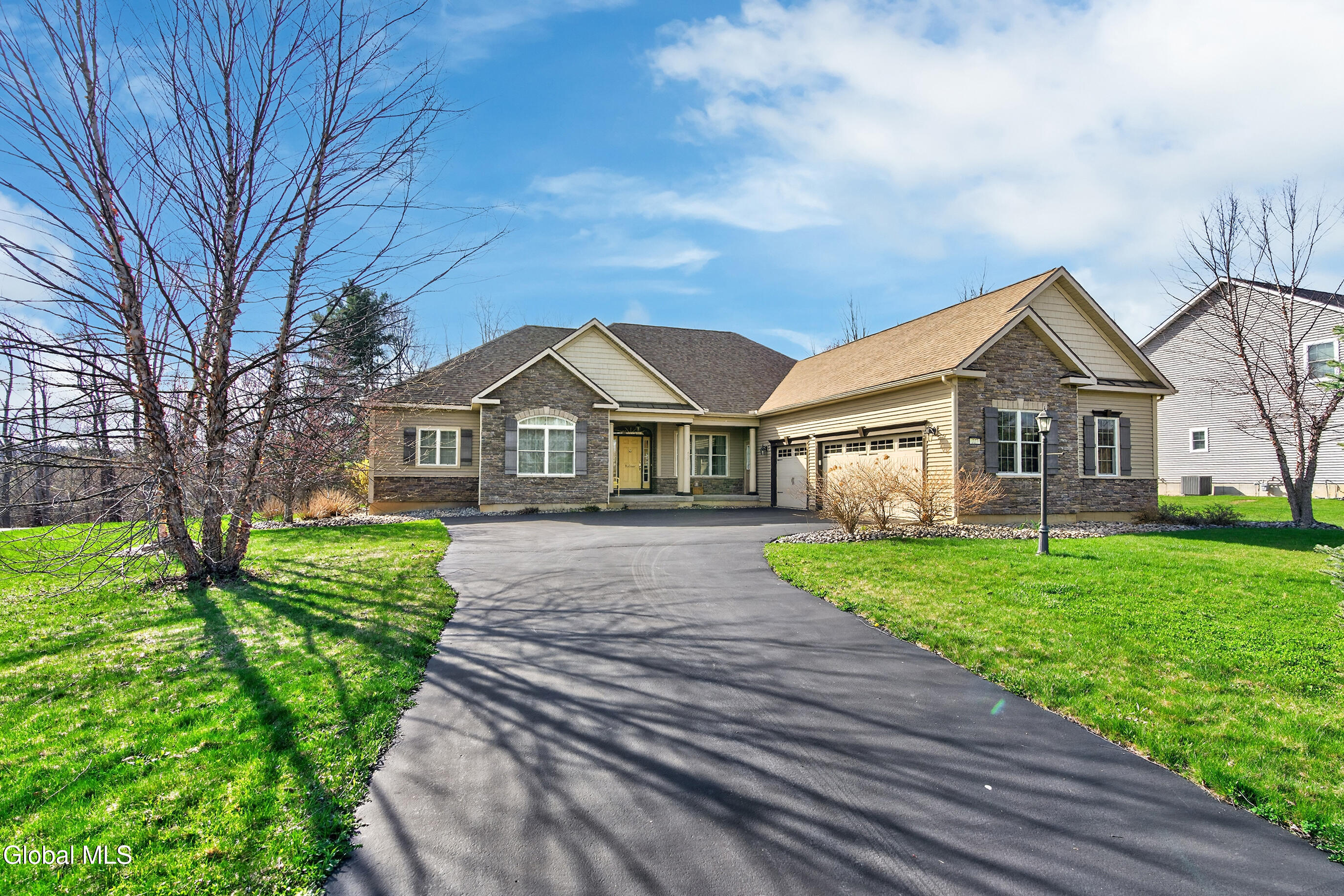 227 Landbridge Drive Altamont NY 12009