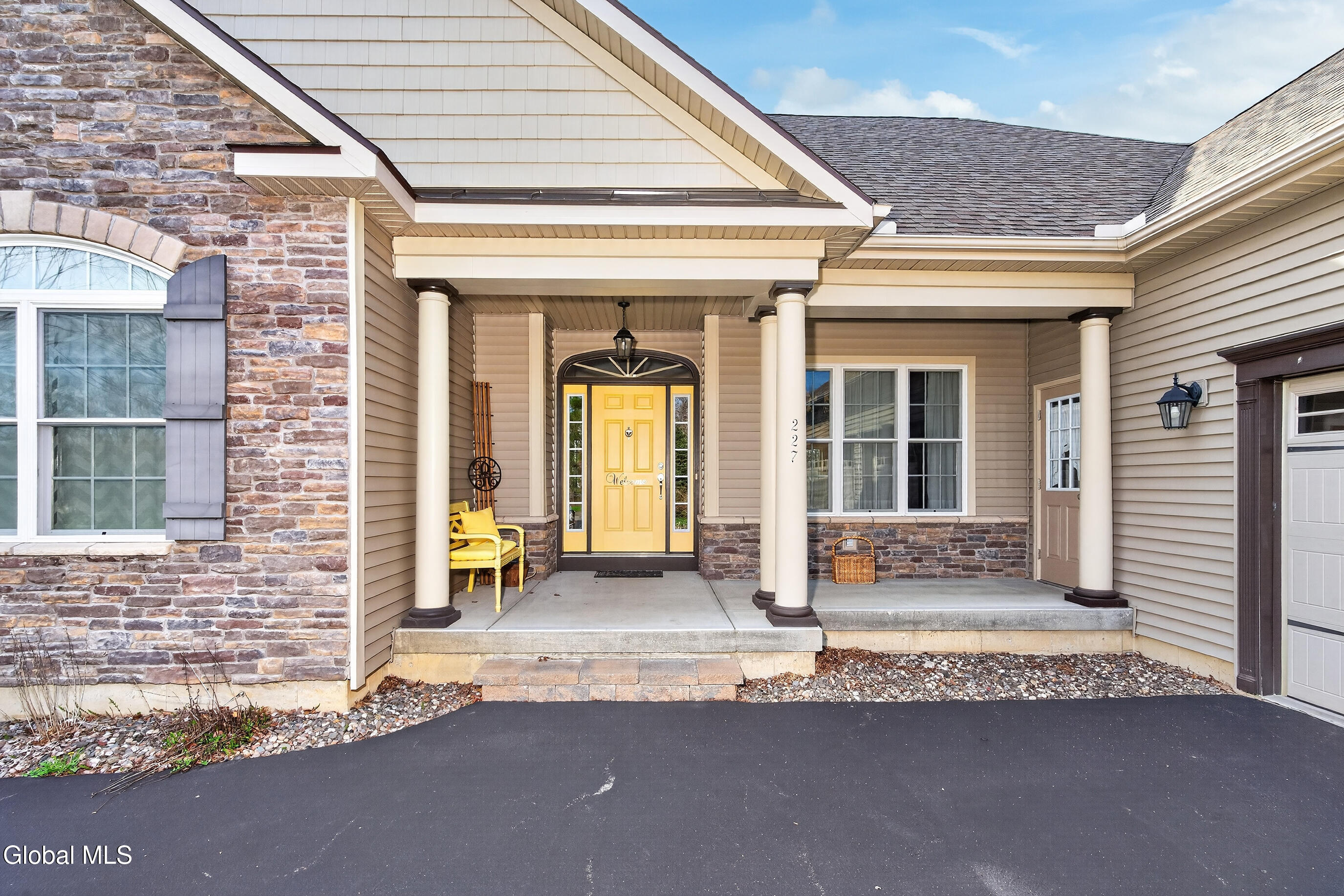 227 Landbridge Drive Altamont NY 12009